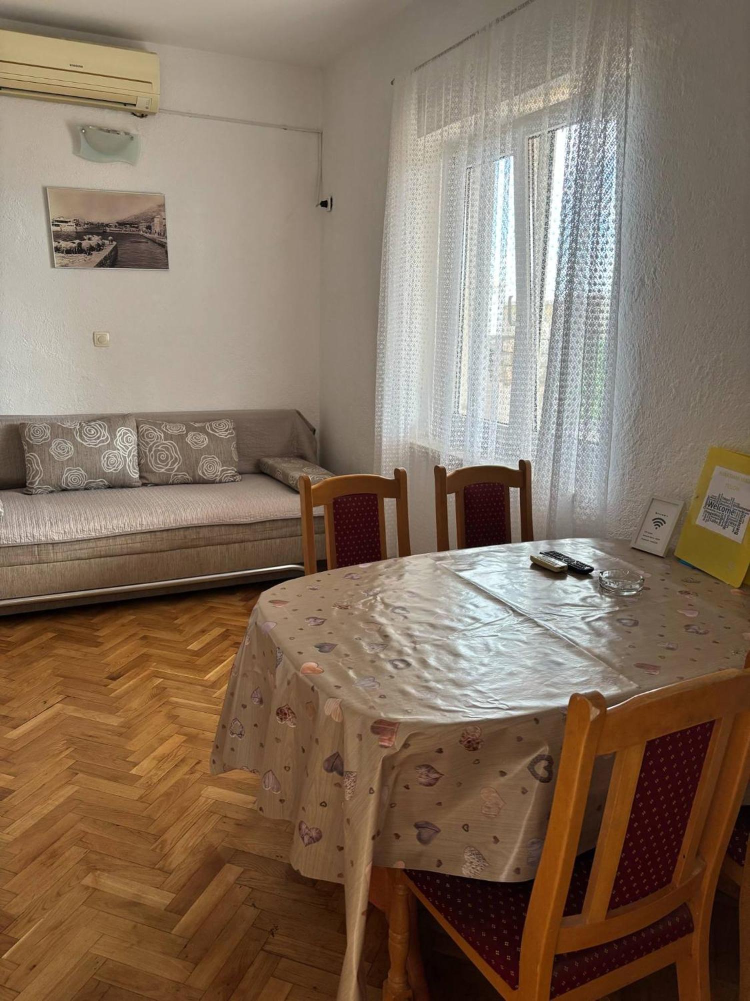 Apartments & Room Madi Senj  Ngoại thất bức ảnh