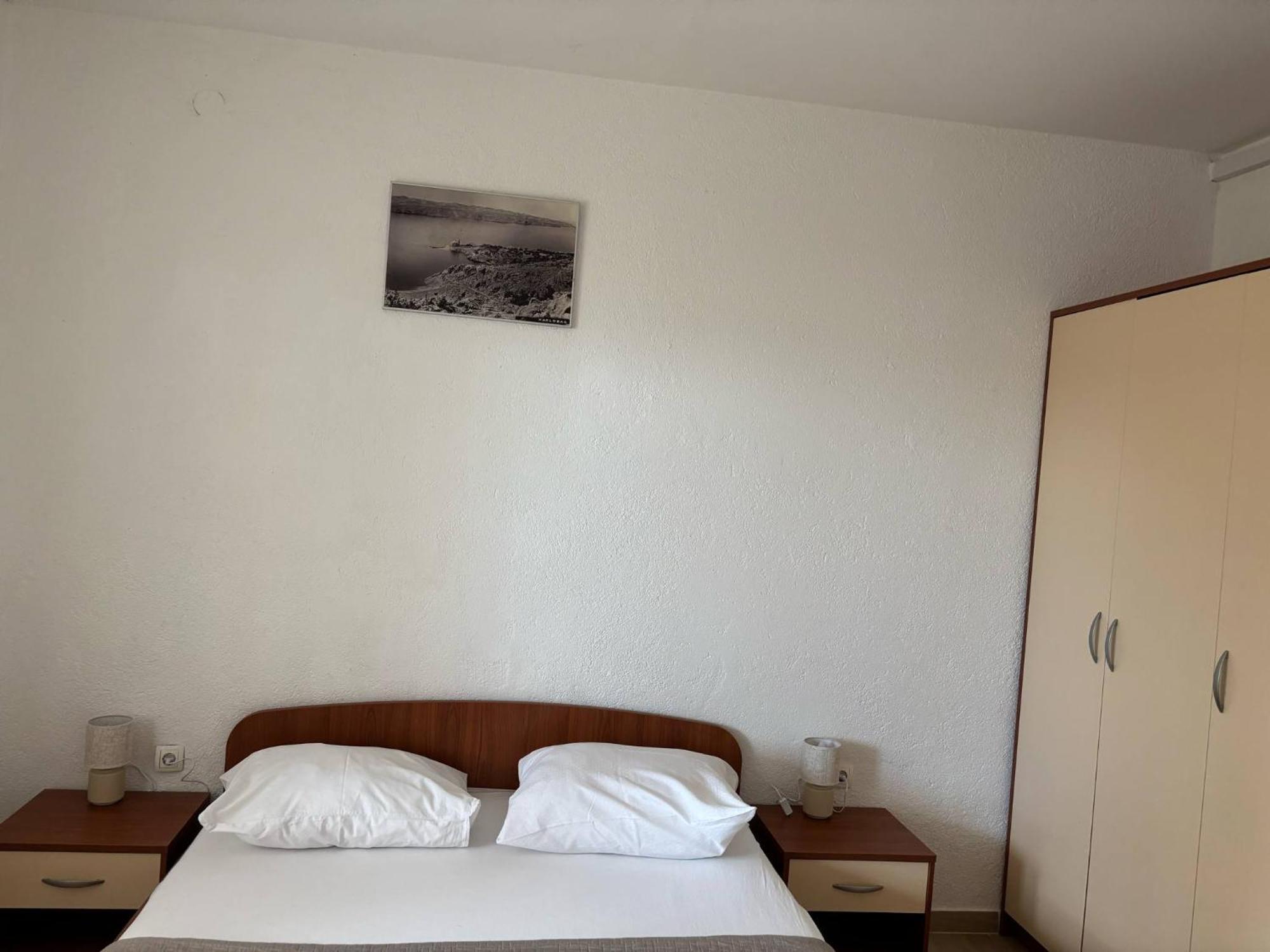 Apartments & Room Madi Senj  Ngoại thất bức ảnh
